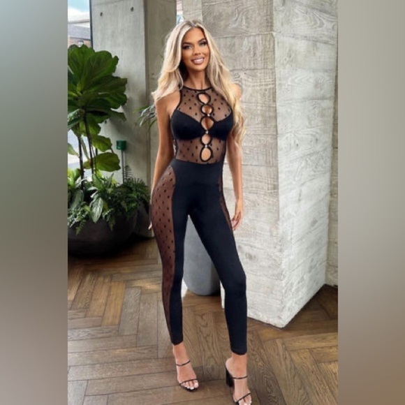 NWT. Blogger’s Favorite Katch Me Large Darla Black Spot Mesh Keyhole Jumpsuit. - Picture 2 of 16